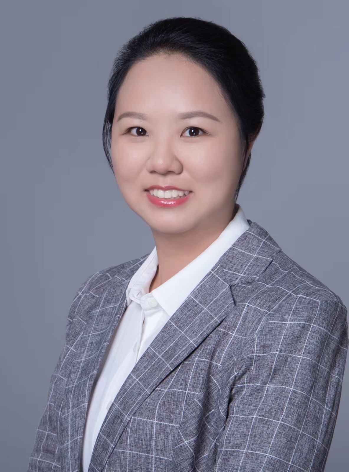杨晶